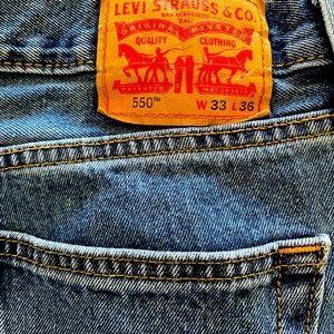 Men’s Levi Jeans.. 33 waists x 36 length.